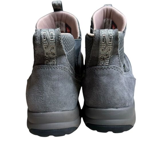 L.L Bean Women's Grey Tek 2.5 Pull On Suede Leather Winter Sneakers Boot Size 11 - Picture 4 of 8